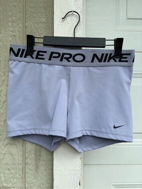 3” Nike Pro